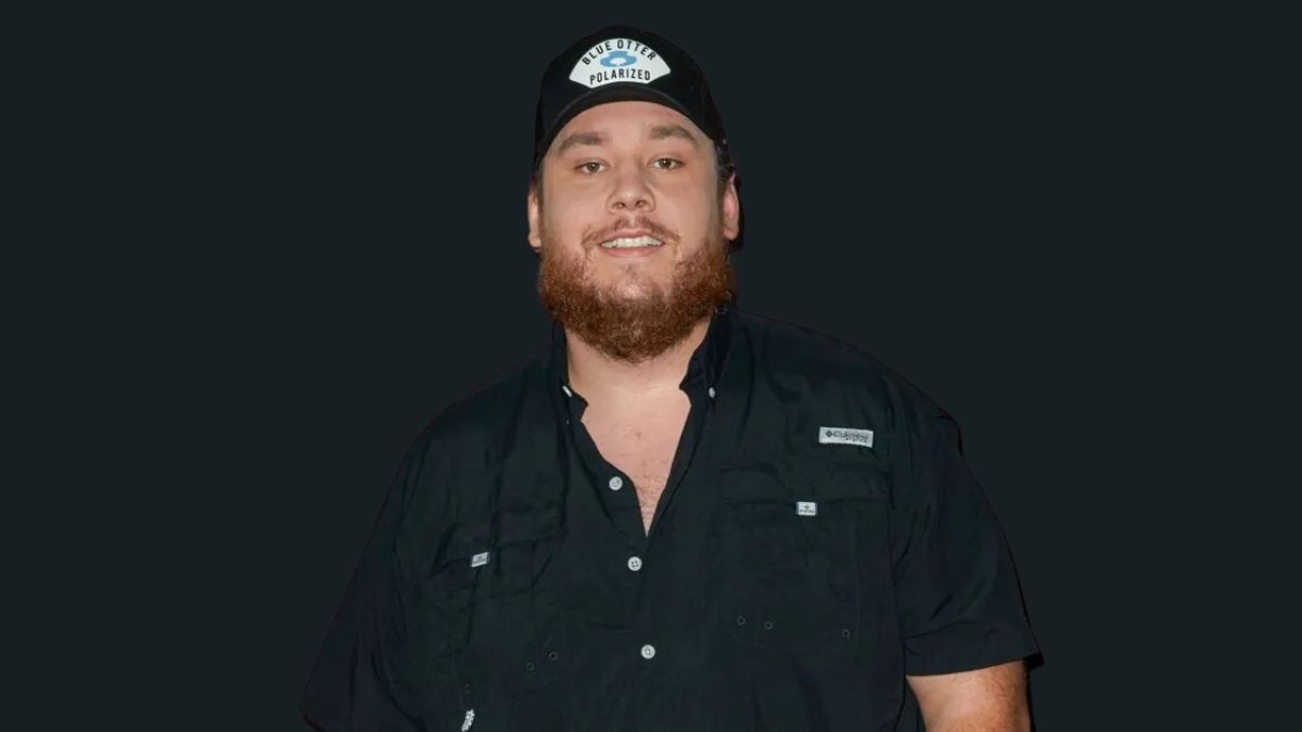 Luke Combs Height